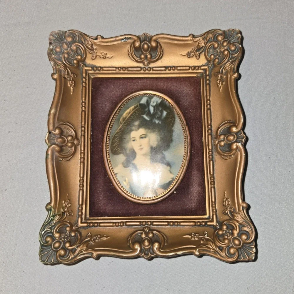 Vintage Cameo Creation Lady Sheffield Thomas Gainsborough Framed Mini Portrait